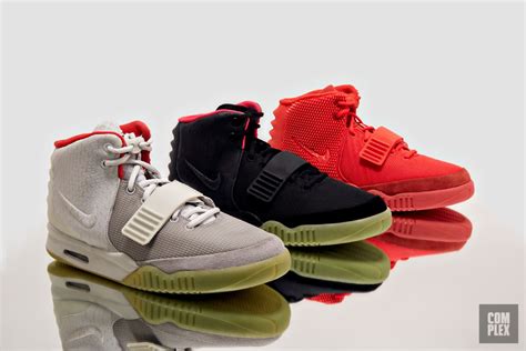 nike air yeezy kosten|air yeezy 2 shoes.